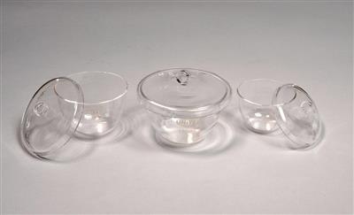 41232204_CGQ015 series Crucibles Glass.jpg