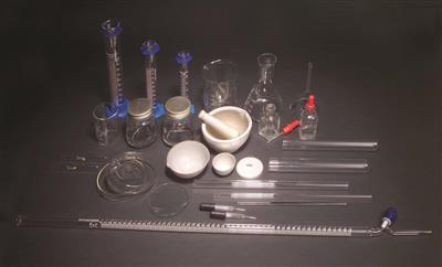 41232484_GLSKIT1 Glassware Assortment.JPG