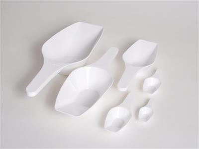 41234150_81253 series Laboratory Scoops PP.jpg